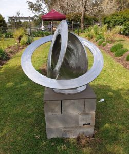 Sculpture on the Farm. Dance Around the Moon by Inge King.